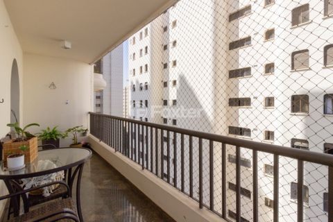 Image 5 - 866093