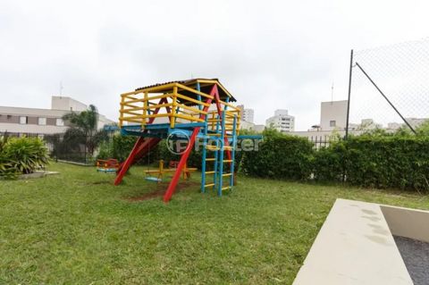 Image 1 - 866102