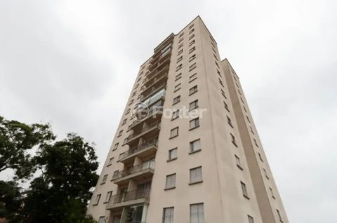 Image 4 - 866102