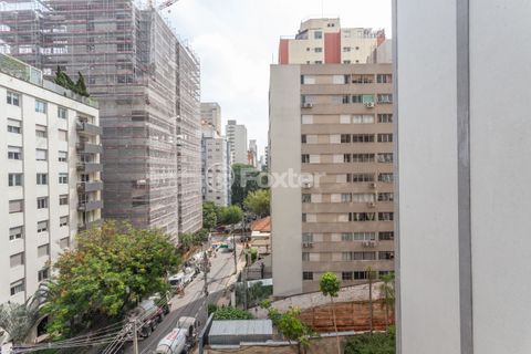 Image 19 - 866117