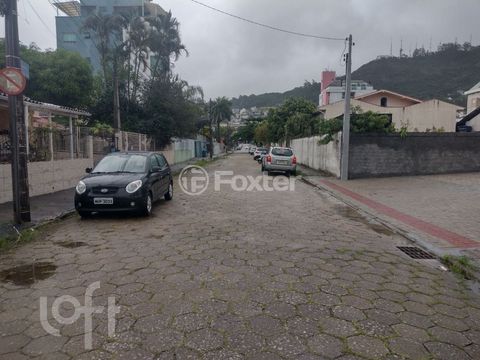Image 0 - 866121