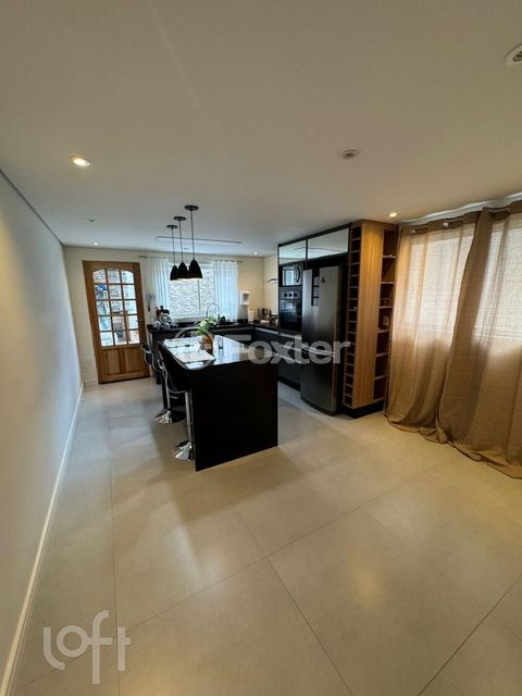 Image 4 - 866127