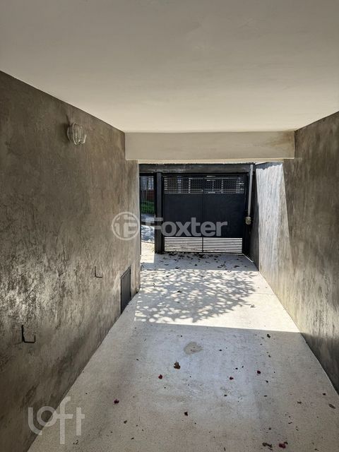 Image 16 - 866171