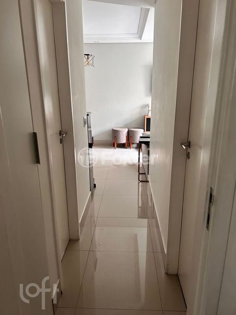 Image 7 - 866174