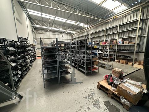 Image 11 - 866258