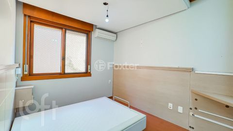 Image 19 - 866271