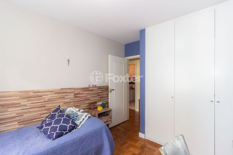 Image 7 - 866313