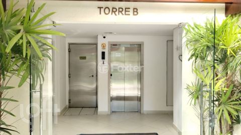 Image 8 - 866331