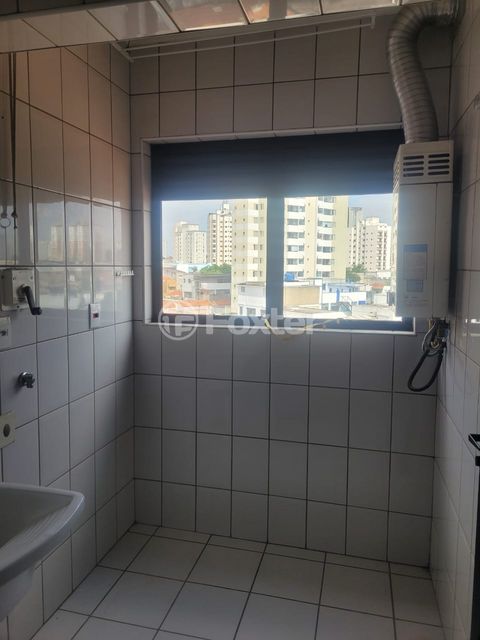 Image 4 - 866346