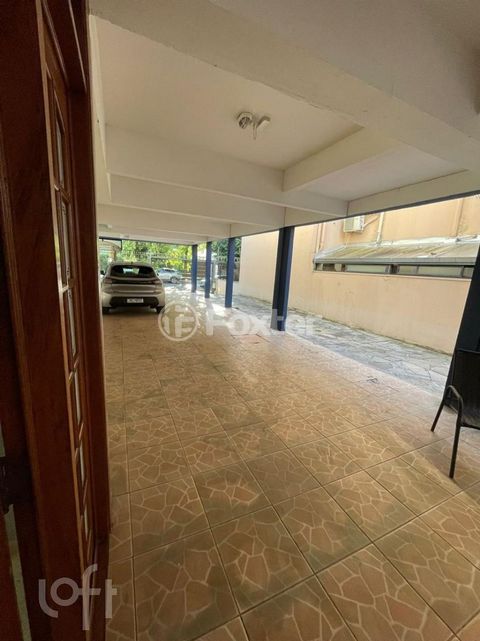 Image 3 - 866352