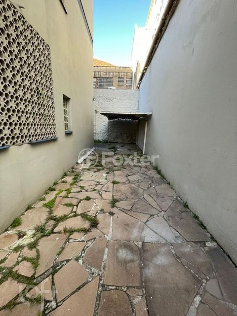 Image 2 - 866352