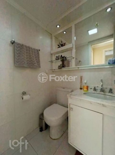 Image 6 - 866377