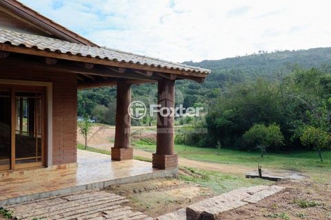 Image 10 - 866384