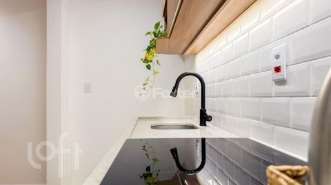 Image 9 - 866435