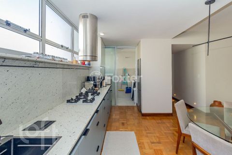Image 7 - 866474