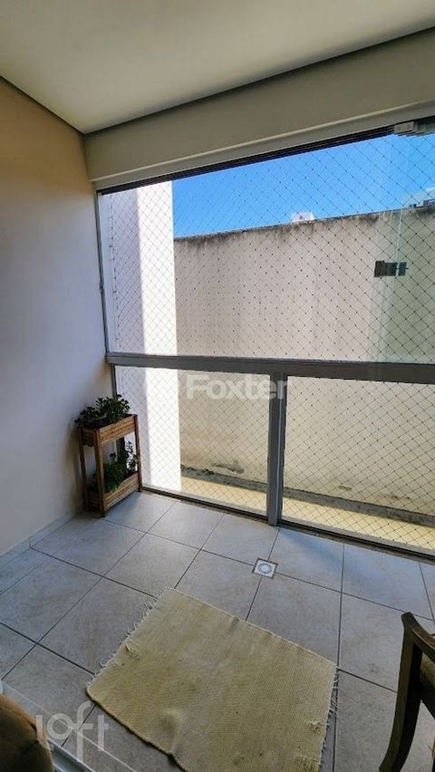 Image 5 - 866494
