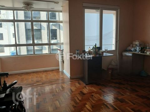 Image 7 - 866500