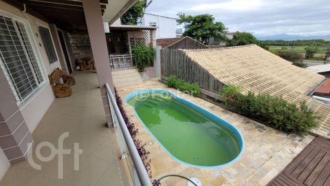 Image 10 - 866512