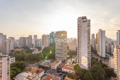 Image 6 - 866527