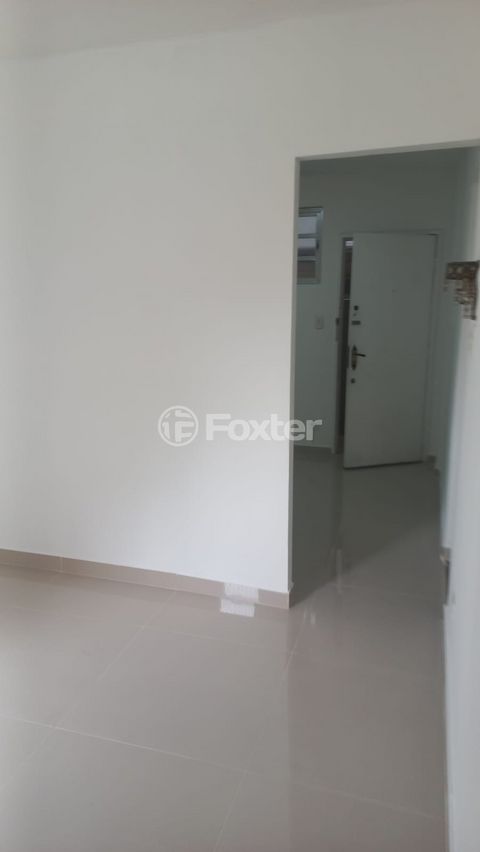 Image 7 - 866608