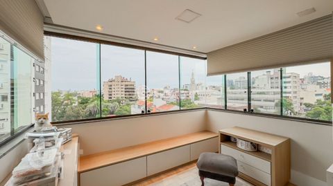 Image 19 - 866624