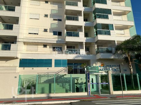 Image 11 - 866633