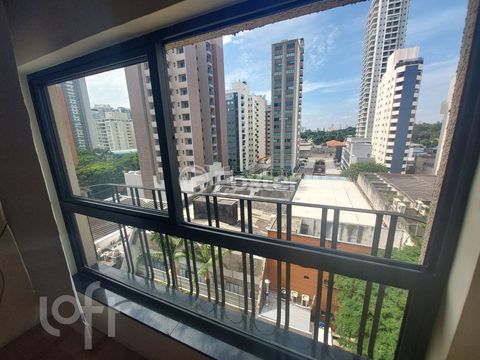 Image 7 - 866640