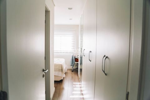 Image 17 - 866644