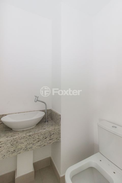 Image 9 - 866658