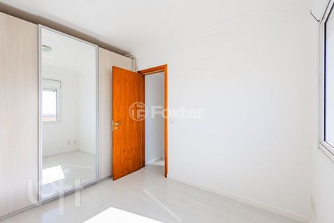 Image 8 - 866677