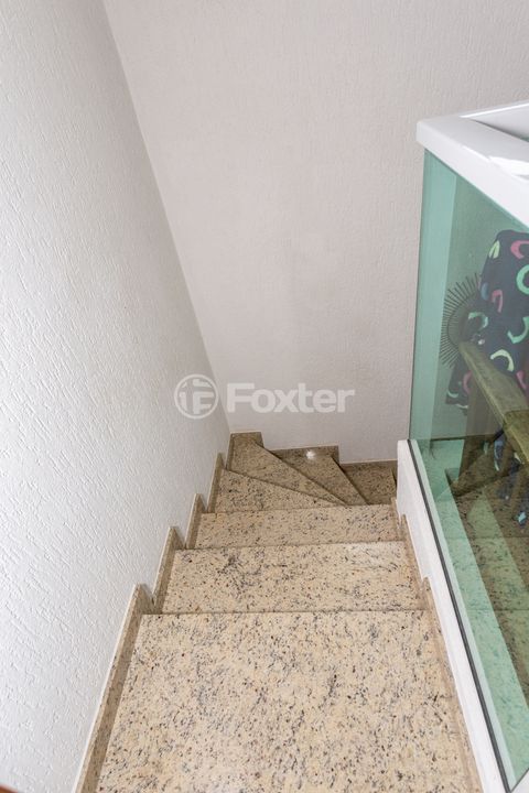 Image 11 - 866691