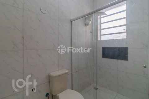 Image 8 - 866698