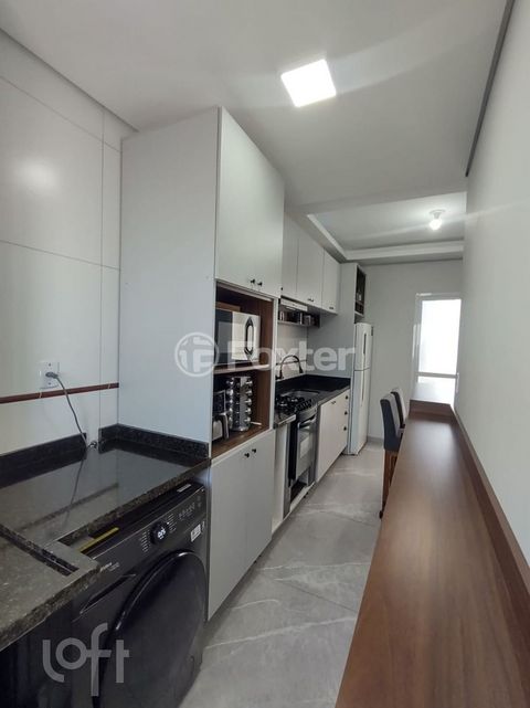 Image 10 - 866707