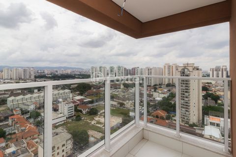 Image 17 - 866709