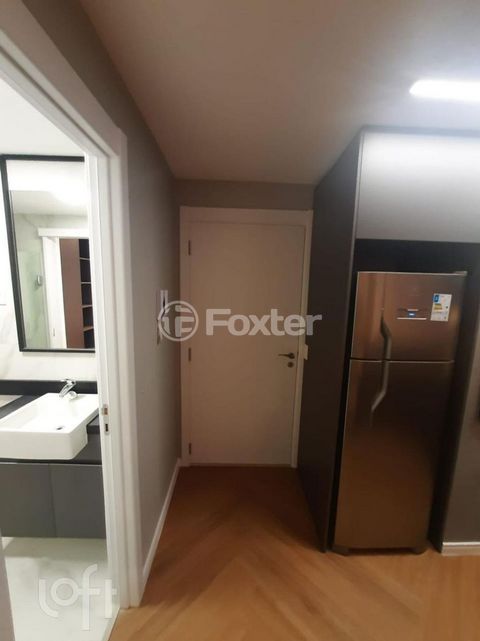 Image 8 - 866721