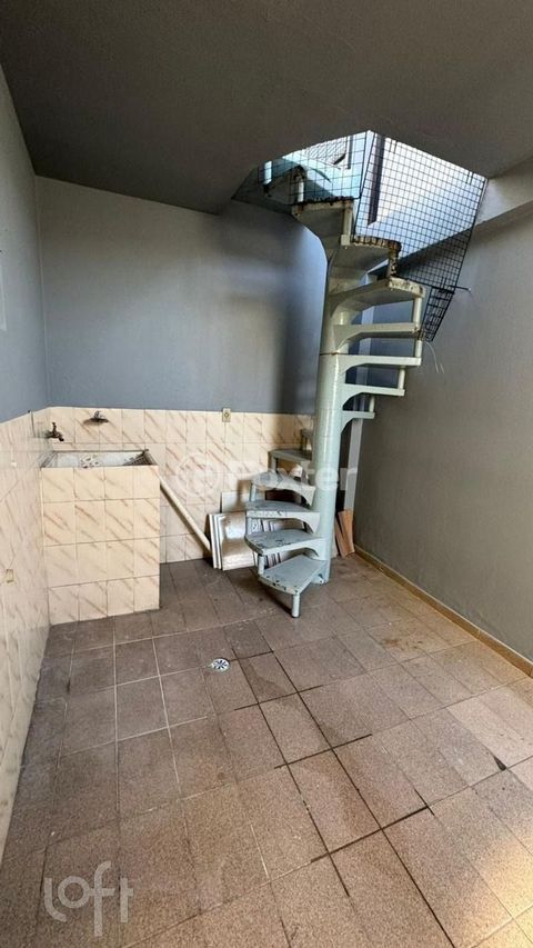 Image 7 - 866726