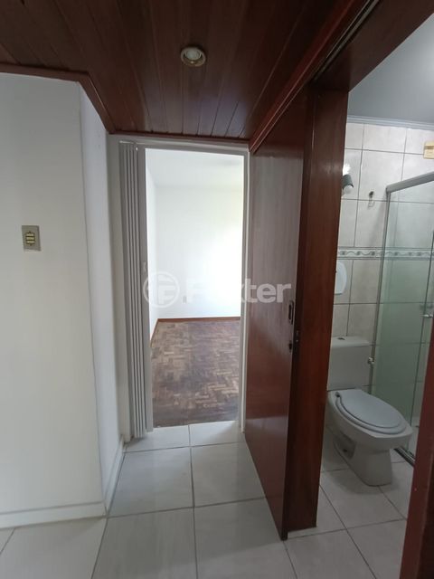 Image 7 - 866812