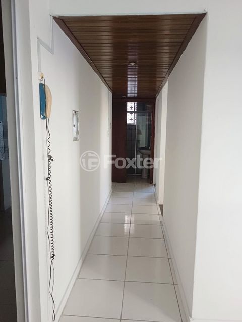Image 6 - 866812