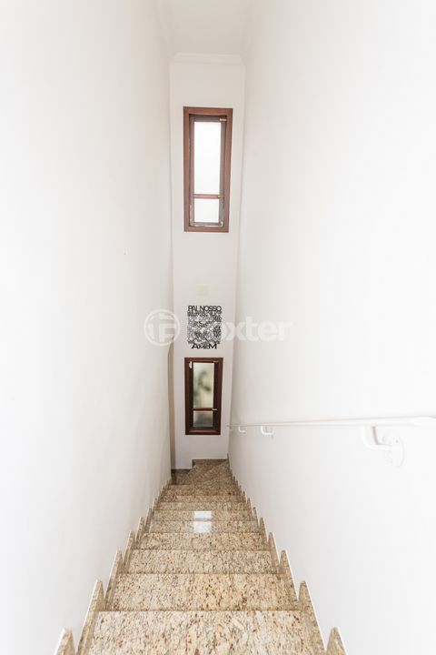 Image 14 - 866833