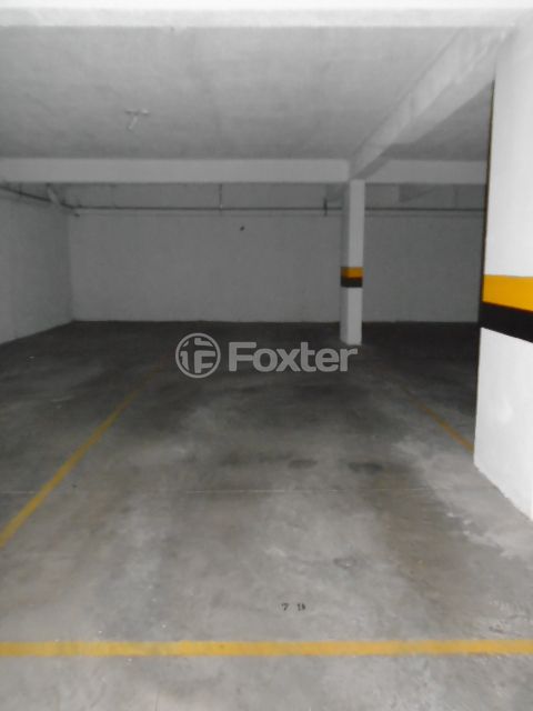 Image 10 - 866867