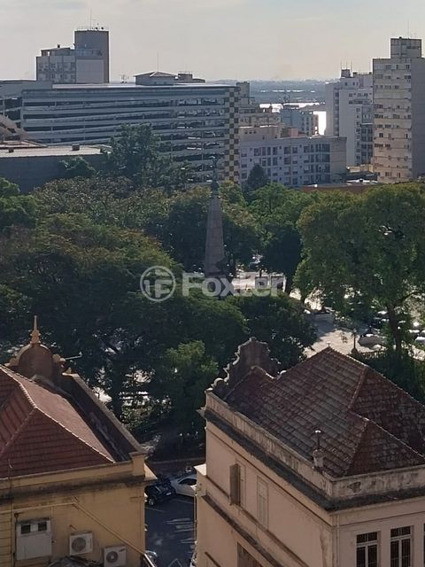 Image 15 - 866872