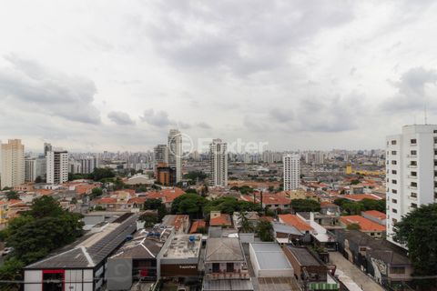 Image 6 - 866894
