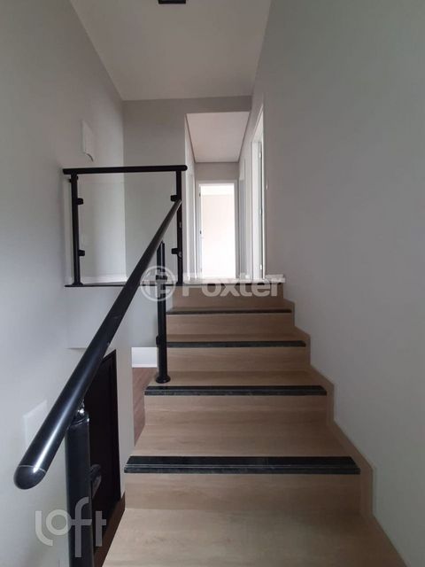 Image 4 - 866902