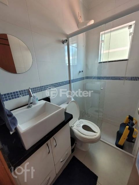 Image 8 - 866918