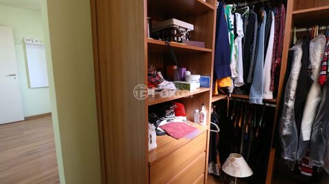 Image 9 - 866947