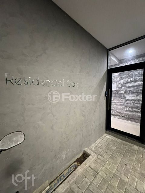 Image 7 - 866948
