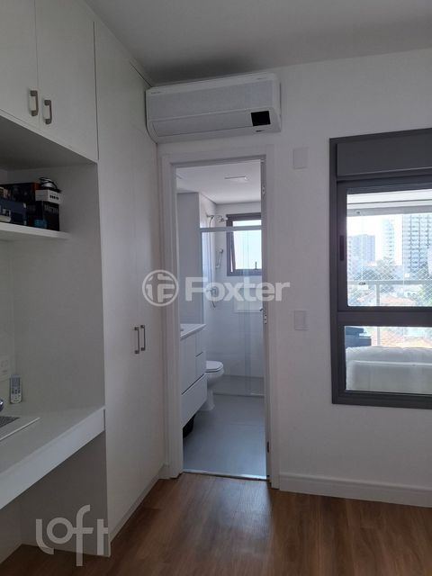 Image 8 - 866971