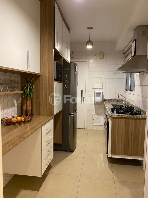 Image 1 - 866987