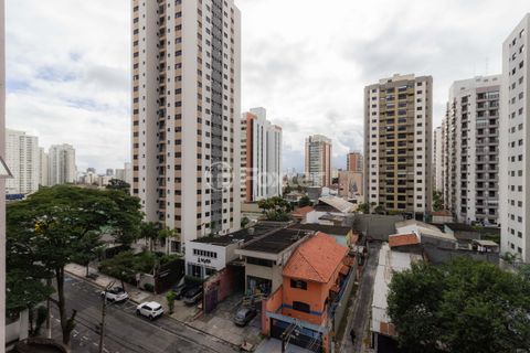 Image 6 - 867042