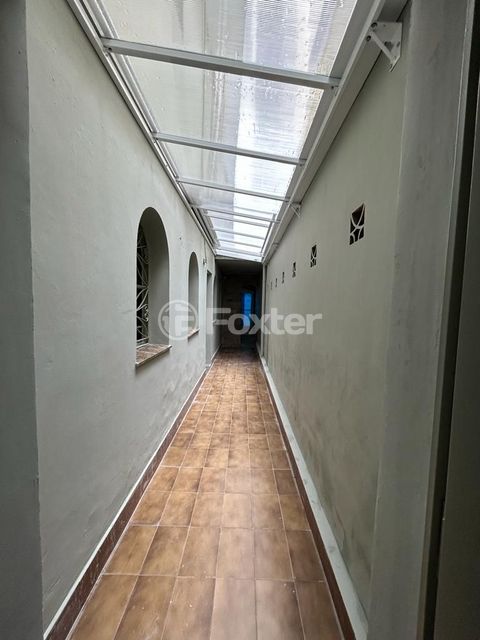 Image 5 - 867115